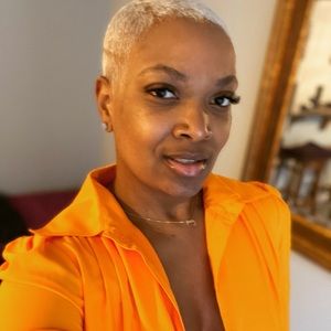 Meet your Posher, Janelle